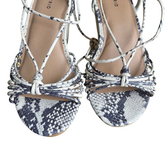 Torrid Ankle Wrap Sandals Wedge 8.5 Wide Neutral Tan Snake Print Strappy Jute - Picture 3 of 9